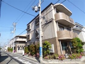 エリム摩耶の外観