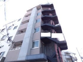 シェトワ大石の外観