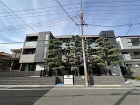カームテラス甲子園口の外観