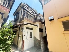 南甲子園2丁目貸家の外観