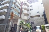 緑豊かでオシャレな外観!