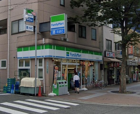 ファミリーマート 西宮戸田町店