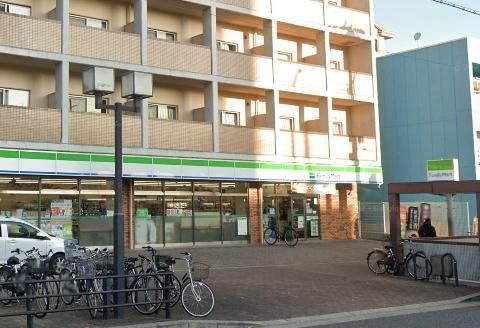 ファミリーマート 神戸上沢駅前店