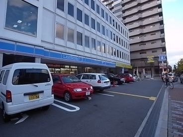 ローソン 雲井通二丁目店