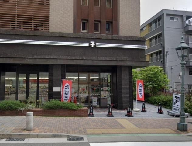 セブンイレブン神戸トアロード店