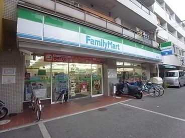 ファミリーマート 神戸城内通店