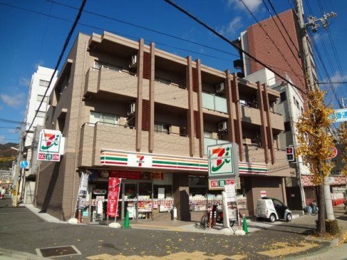 セブンイレブン神戸国香通2丁目店