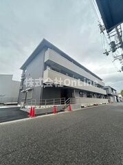 写真:エコメゾンぴかりの外観