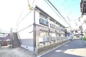 東大阪市近江堂1丁目の外観