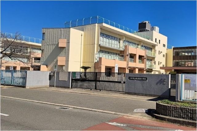 写真：八尾市立高美南小学校