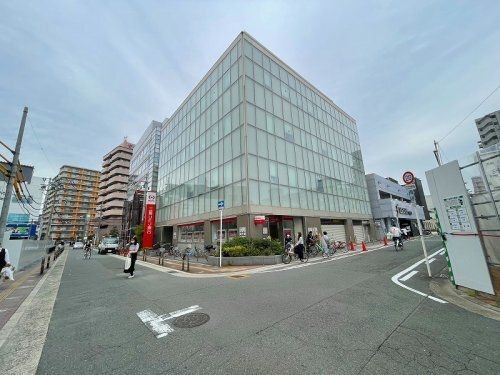 三菱UFJ銀行八戸ノ里支店