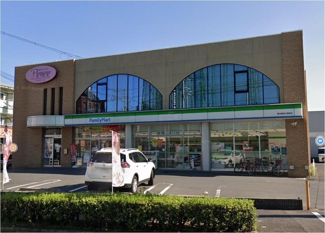 写真:ファミリーマート 東大阪若江南町店