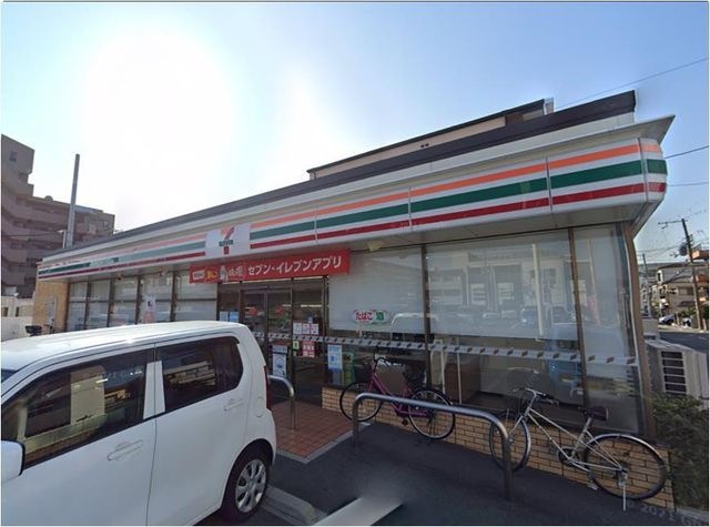 写真:セブンイレブン 大阪諏訪3丁目店