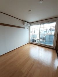 中はこのようになっています
