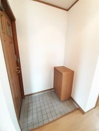 シンプルで使いやすい玄関です