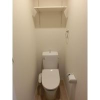 清潔感のあるトイレです