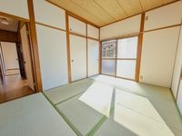 くつろぎの場として、客間として、様々なシーンで活躍する和室