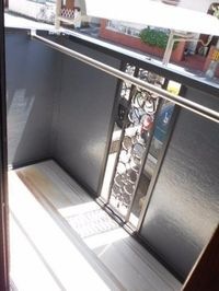 開放的で明るい空間を演出してくれるバルコニーです
