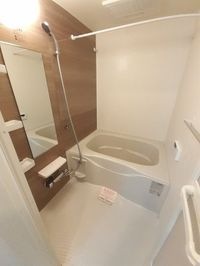 落ち着いた空間のお風呂です