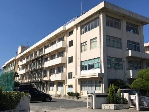 西大寺中学校