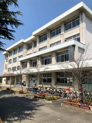 写真：岡北中学校