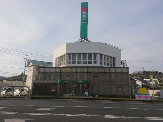 トマト銀行三門支店