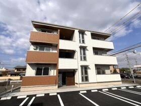 ガーデン ラピッズの外観