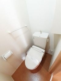 シンプルで使いやすいトイレです