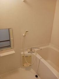 ゆったり過ごせるお風呂です