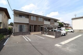 写真:ドルチェ洲崎の外観