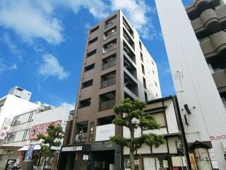 写真:ハイエスト田町の外観