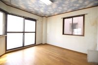 居間