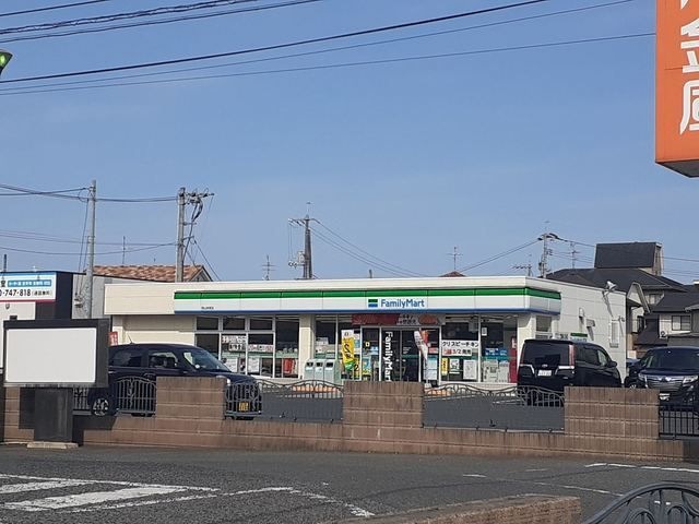 写真：ファミリーマート 岡山妹尾店