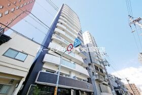 セレニテ阿波座ミラクの外観