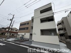 フジパレス エン Ⅲ号館の外観