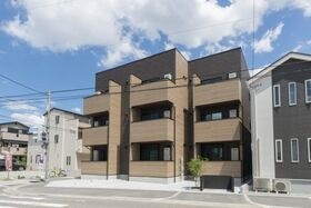 プランタン尼崎の外観