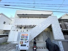 アイディアル若草の外観