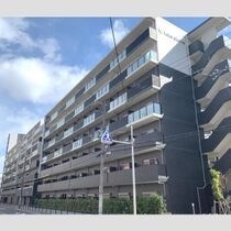 ララプレイスザ・京橋ステラの外観