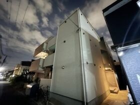 ファーストハウスの外観