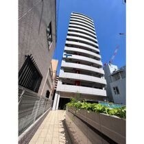 セレニテ中崎町リアンの外観