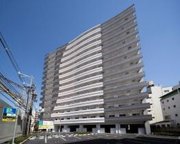 セレニテ京橋クレアの外観