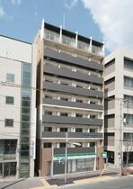 CASSIA十三の外観