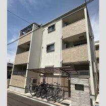 クリエオーレ中宮の外観