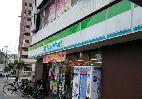 ファミリーマート 阪神野田店