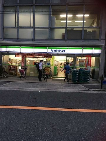 ファミリーマート 豊崎二丁目店