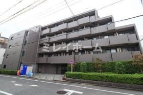 ルーブル多摩川参番館の外観