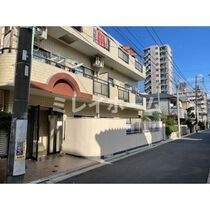 サンフラワー池上の外観
