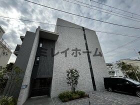 BluRock大鳥居の外観