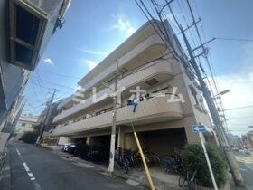 アーバンコートタムラの外観
