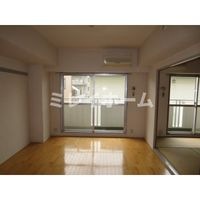 同建物内、別のお部屋の参考写真になります。